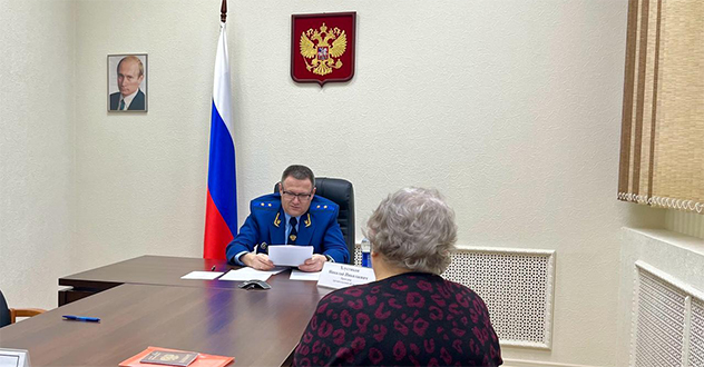 Прокурор Архангельской области провел личный прием граждан