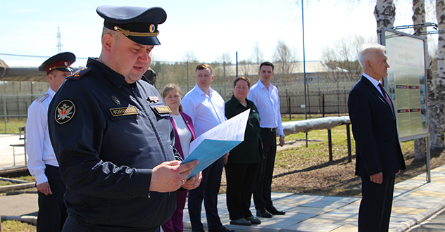 Сегодня торжественное мероприятие по случаю окончания учебного года состоялось в средней общеобразовательной школе при воспитательной колонии УФСИН России по Архангельской области  (п. Талаги, Приморский округ)