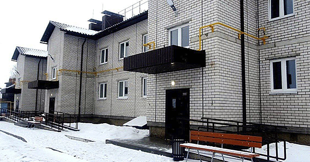 В поселке Шипицыно 14 семей получили ключи от новых квартир