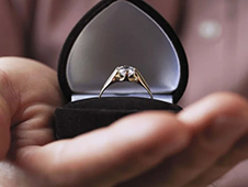 Знакомство в социальной сети обернулось для северодвинки потерей денег