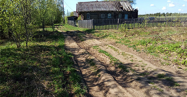 Архангельский областной суд поддержал требования прокурора Каргопольского района о приведении дороги в д. Чертовицы Нижние в соответствие с требованиями закона