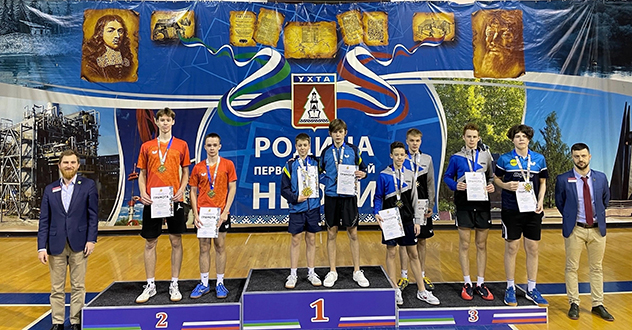 Теннисисты Архангельской области завоевали девять медалей и право выступить на Первенстве России