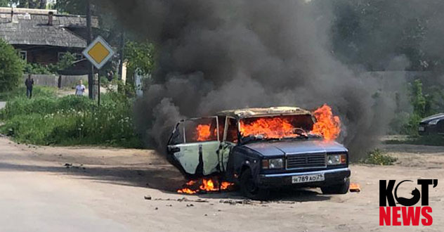 Мужчина поджёг свой автомобиль, чтобы доказать, что его обманули