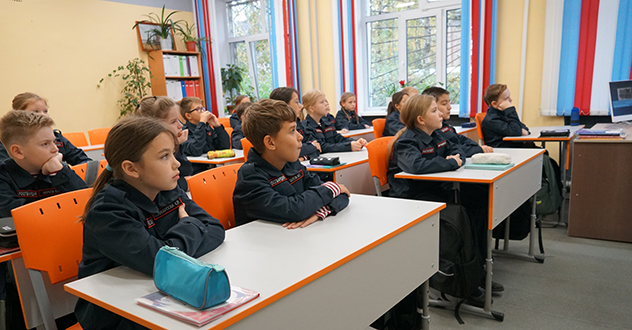 Офицер Управления Росгвардия по Архангельской области рассказал кадетам о Герое России Анатолии Романове