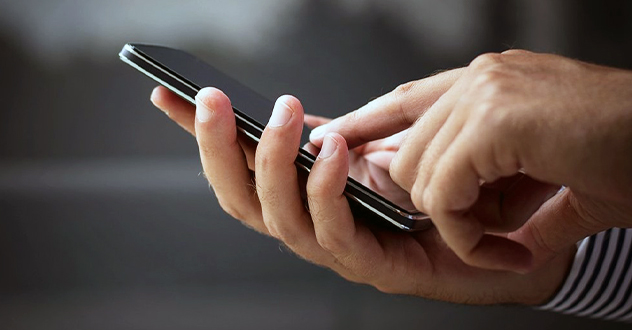 Житель Архангельска украл 150 тысяч рублей со счета своей бабушки и был осужден