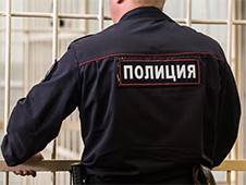 Реальный срок получил полицейский из Плесецкого района за избиение и пытки электрошокером задержанного