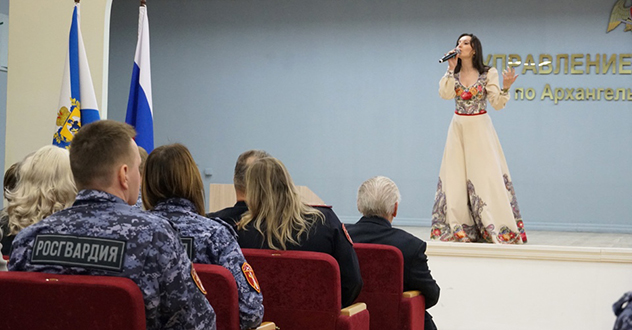 В Архангельске сотрудники подразделений госконтроля и ЛРР Росгвардии отметили профессиональный праздник