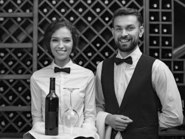 Спрос на официантов в регионе сократился на 40%