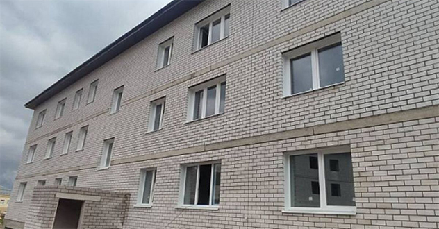 Организация ООО «Адамант» признана виновной в нарушение сроков строительства социальных домов и оштрафована на 2,5 млн рублей