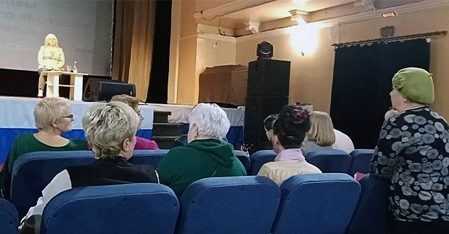 В Вычегодском состоялась встреча главы города с его жителями