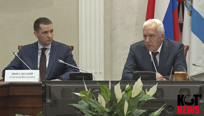 Представитель президента представил ВРИО губернатора Поморья