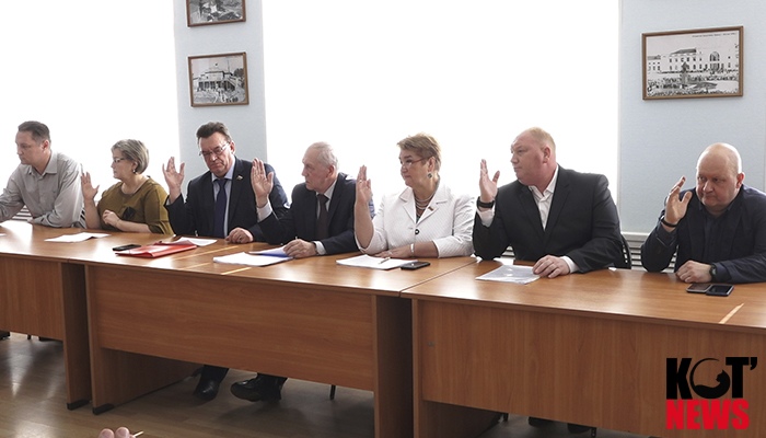 Администрация всё-таки вступила в диалог с депутатами